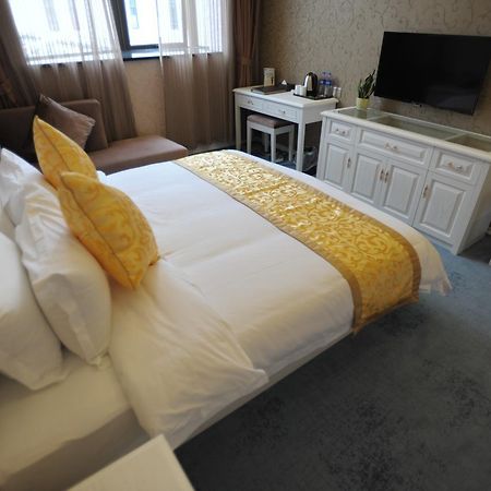 Ramada Encore Shanghai Pudong Exterior photo